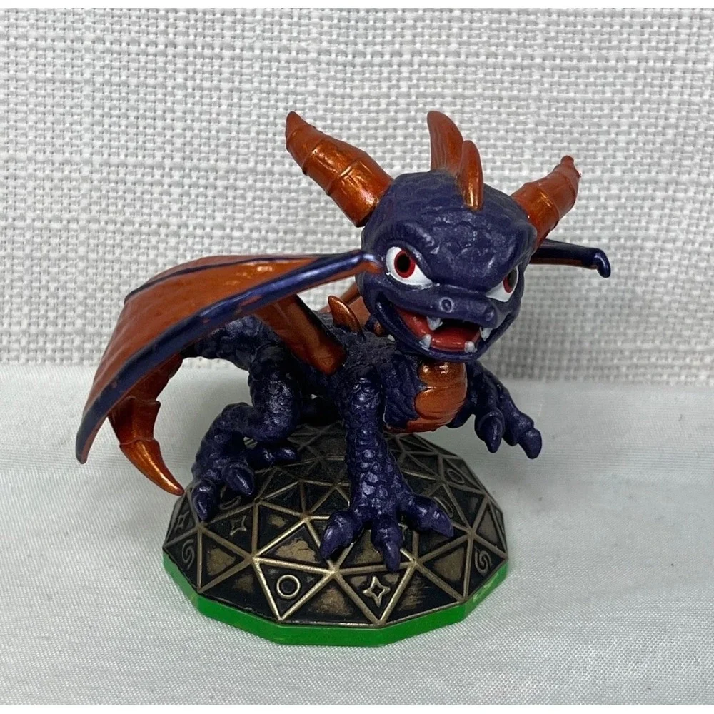 Activision Skylanders Spyro Adventure Series 1 Figure Purple Dragon L3112